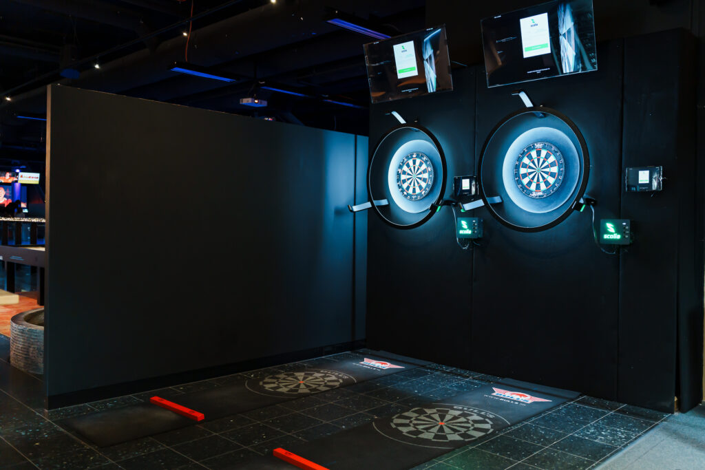 Darts Espoo BowlCircus-keilaviihdekeskuset Sello